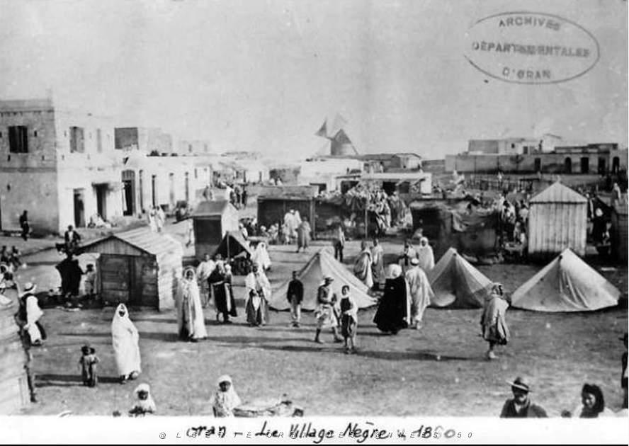 CA a- 001- Village negre.JPG